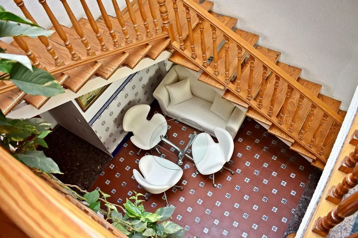 Maison d'hôtes Hostal Sol Y Mar Nerja